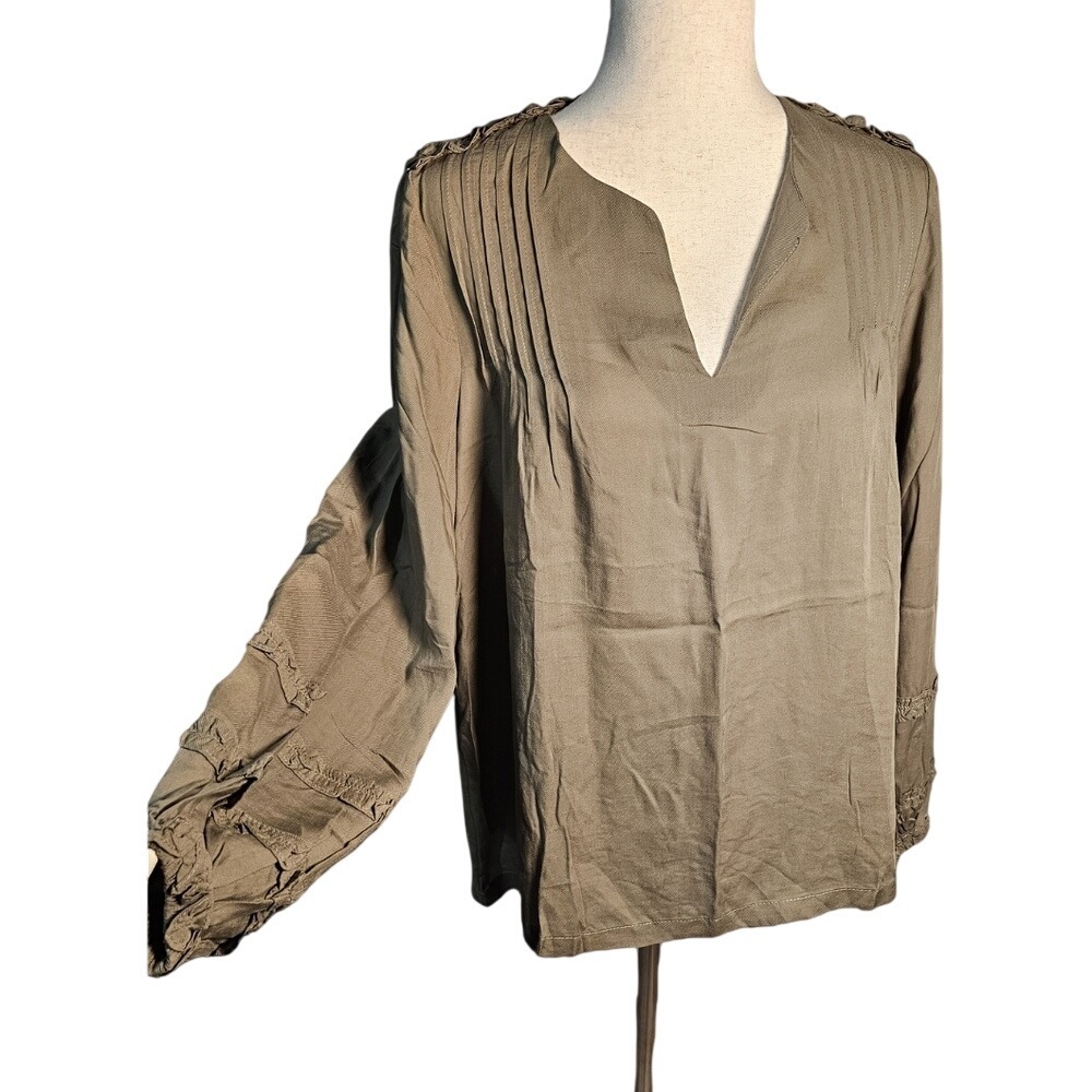 Harshman Sage Green Kuniko Blouse Top 100% Rayon with Pleats and Ruffles NWT Lg